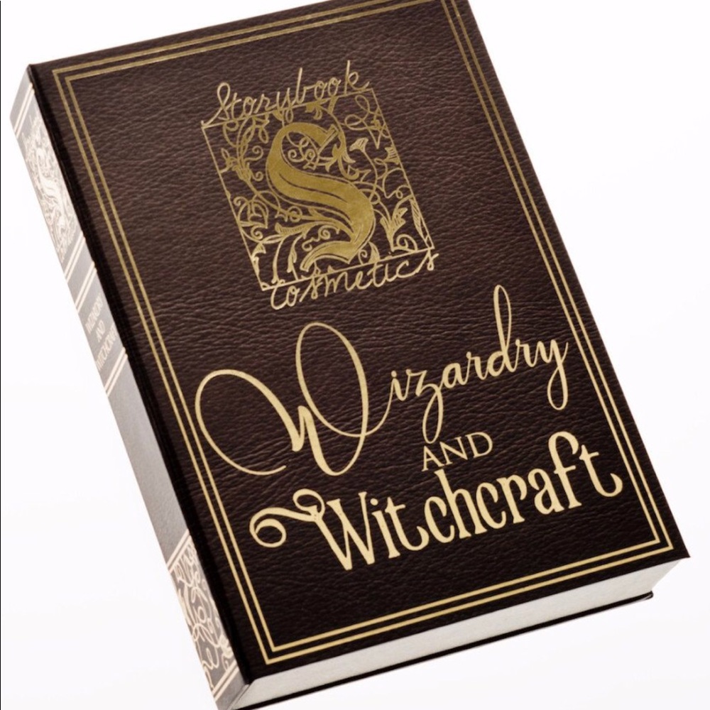 “Witchcraft and Wizardry” eyeshadow palette